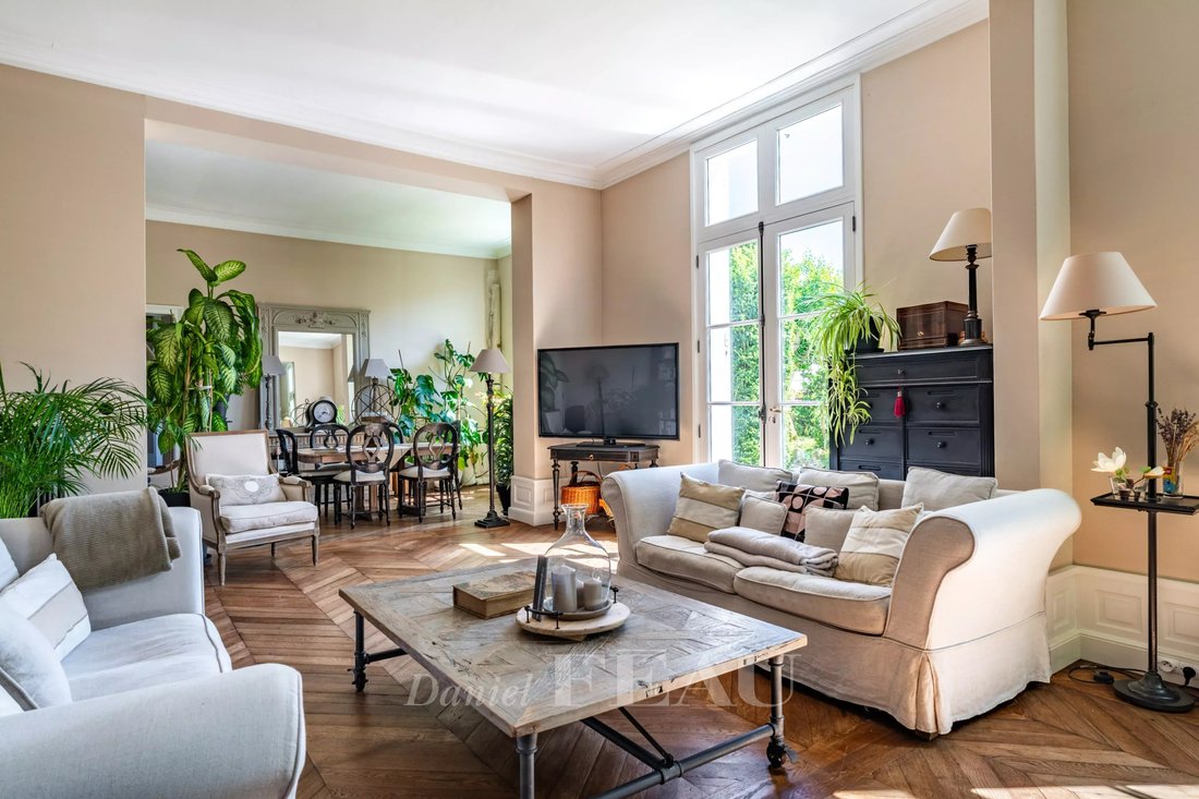 House in Montfort-l'Amaury, Ile-de-France, France 4 - 15728823