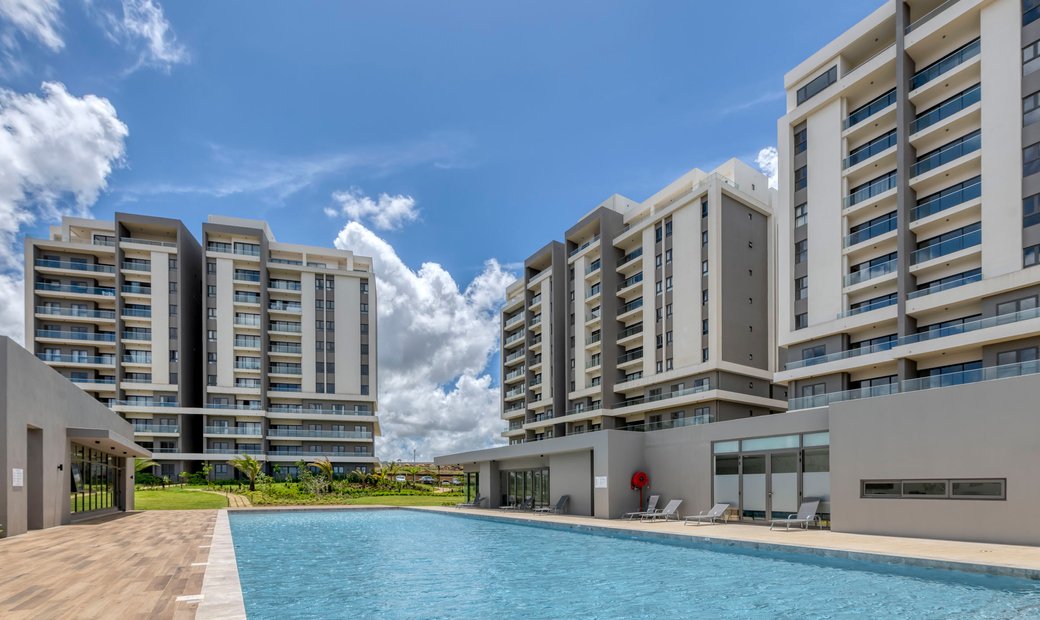 Dallas Penthouse With Industrial Details | HGTV - Exquisite Industrial Penthouse View Properties