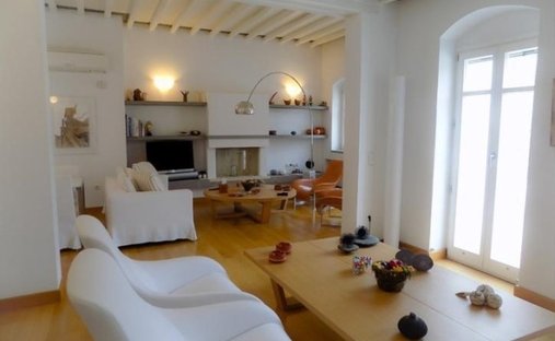 Villa in Community of Apollonia, Aegean, Greece 1