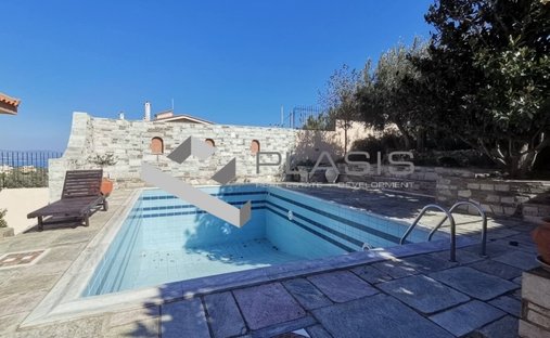 House in Nea Makri, Attica, Greece 1
