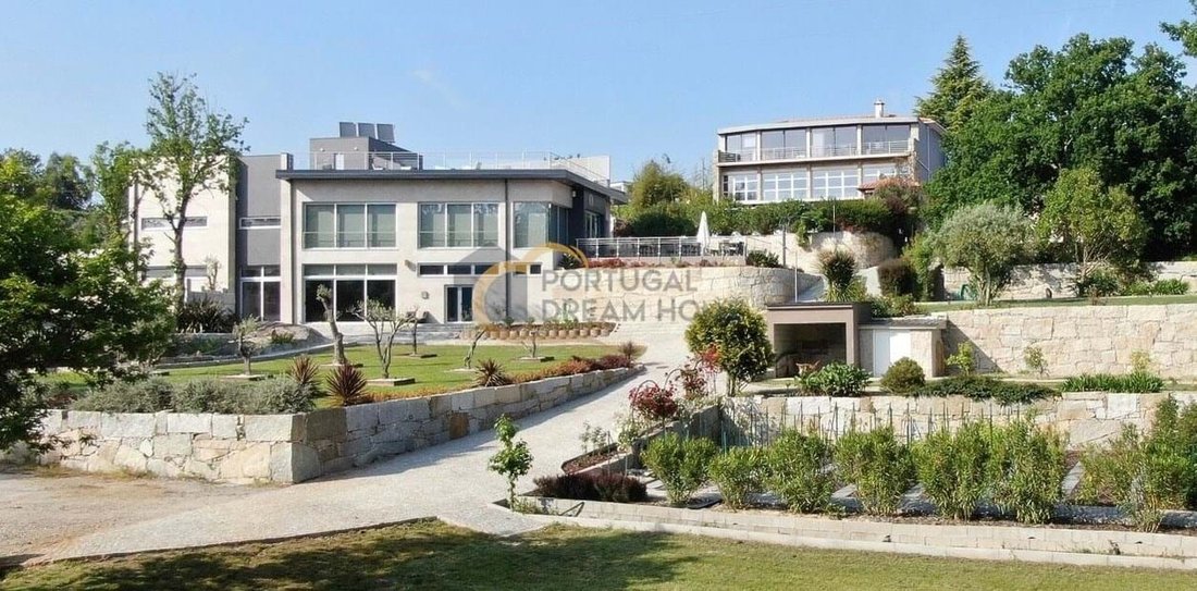 Farm Ranch in Viseu, Viseu District, Portugal 1 - 15729276