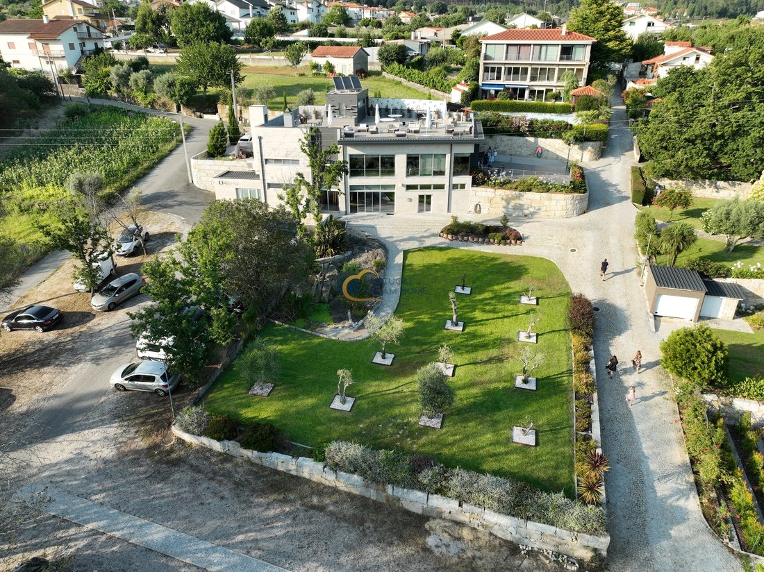 Farm Ranch in Viseu, Viseu District, Portugal 2 - 15729276