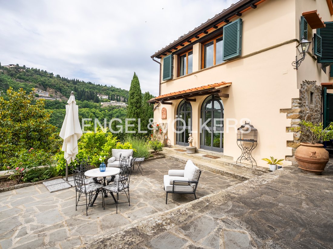 Villa in Fiesole, Tuscany, Italy 3 - 15734398