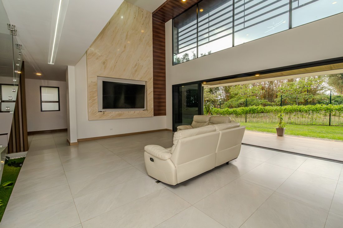 House in La Guácima, Alajuela Province, Costa Rica 4 - 15732152