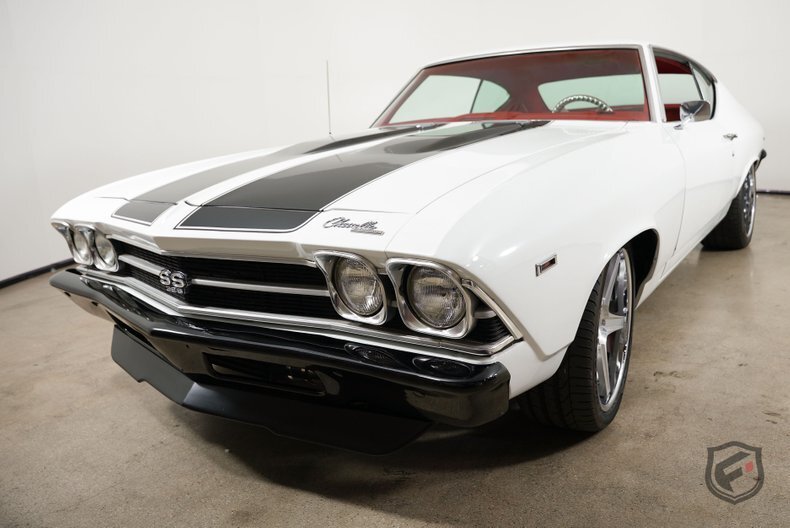 Coupe in Chatsworth, United States 4 - 15733147