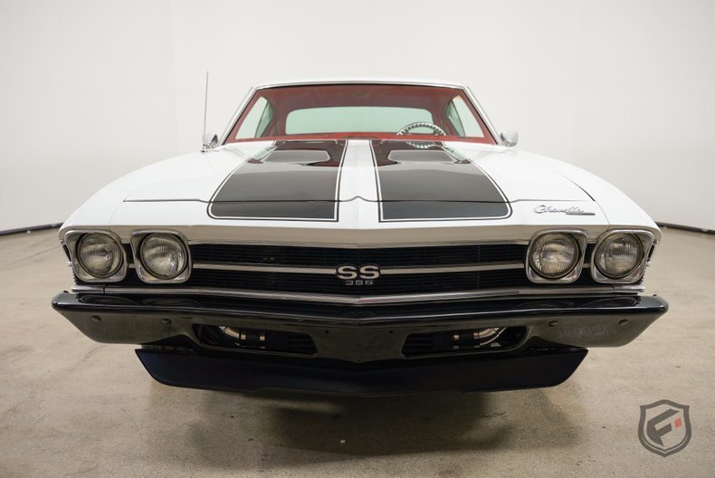 Coupe in Chatsworth, United States 3 - 15733147