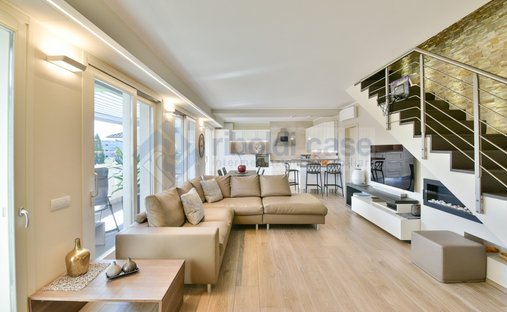 Penthouse en Centro, Giussano, Lombardía 1