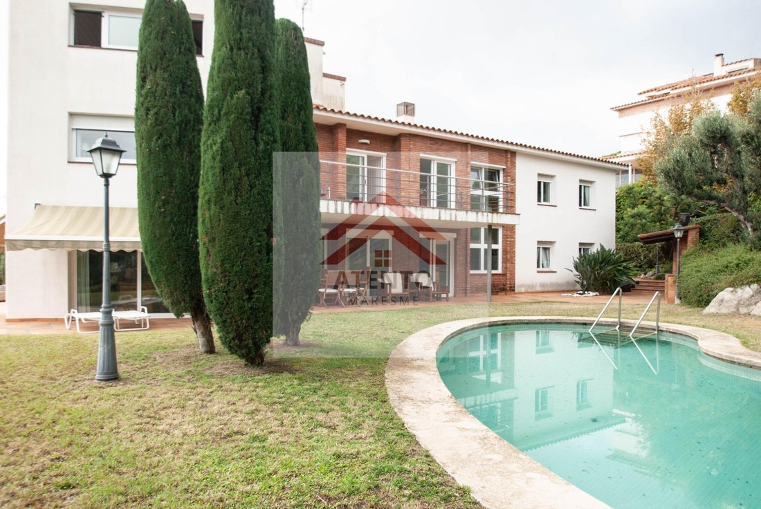 Villa in Premia de Dalt, Catalonia, Spain 1 - 15733750