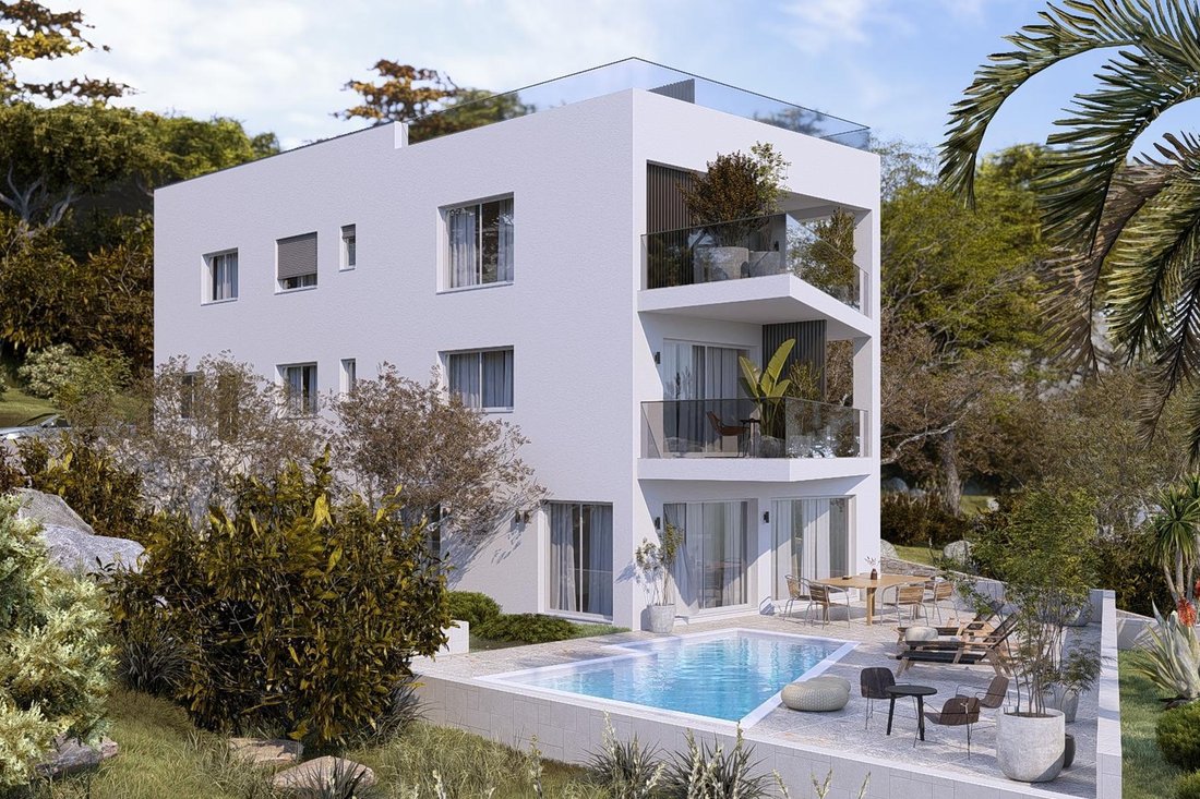 Apartment in Okrug Gornji, Split-Dalmatia County, Croatia 3 - 15732375