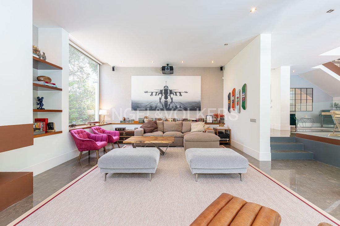 House in Boadilla del Monte, Comunidad de Madrid, Spain 5 - 15732827