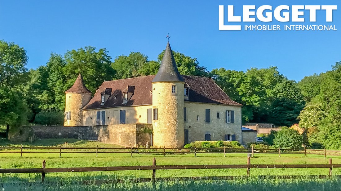 Whispers of the Périgord: A 16th-Century Château’s Timeless Embrace
