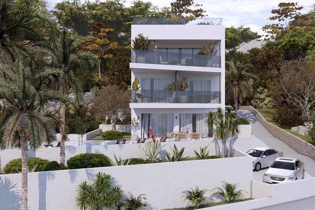 Apartment in Okrug Gornji, Split-Dalmatia County, Croatia 4 - 15732375
