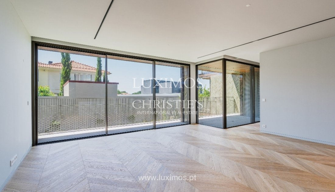 Apartment in Aldoar, Foz do Douro e Nevogilde, Porto District, Portugal 1 - 14592852
