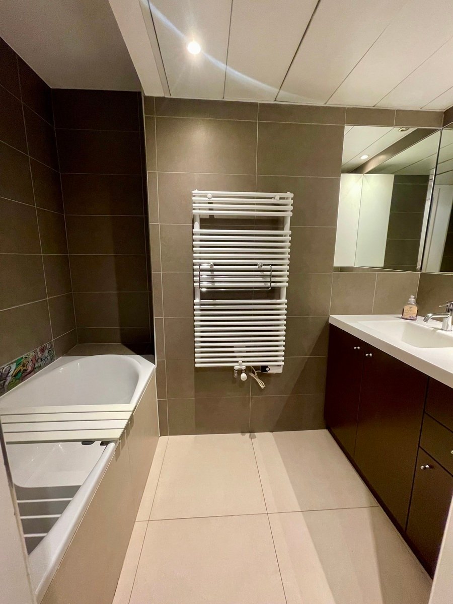 Apartment in Castellane, 6e Arrondissement, Marseille 5 - 15730105