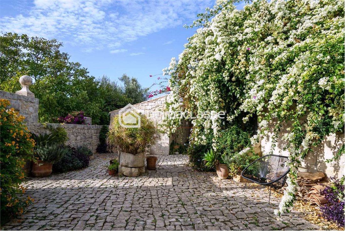Villa in Modica Bassa, Modica, Sicily 2 - 14864493