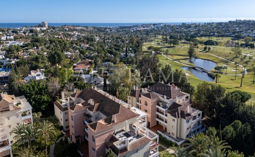 Penthouse in Nueva Andalucia, Marbella, Spain 1