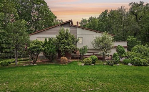 House in Saddle River, New Jersey, United States 1