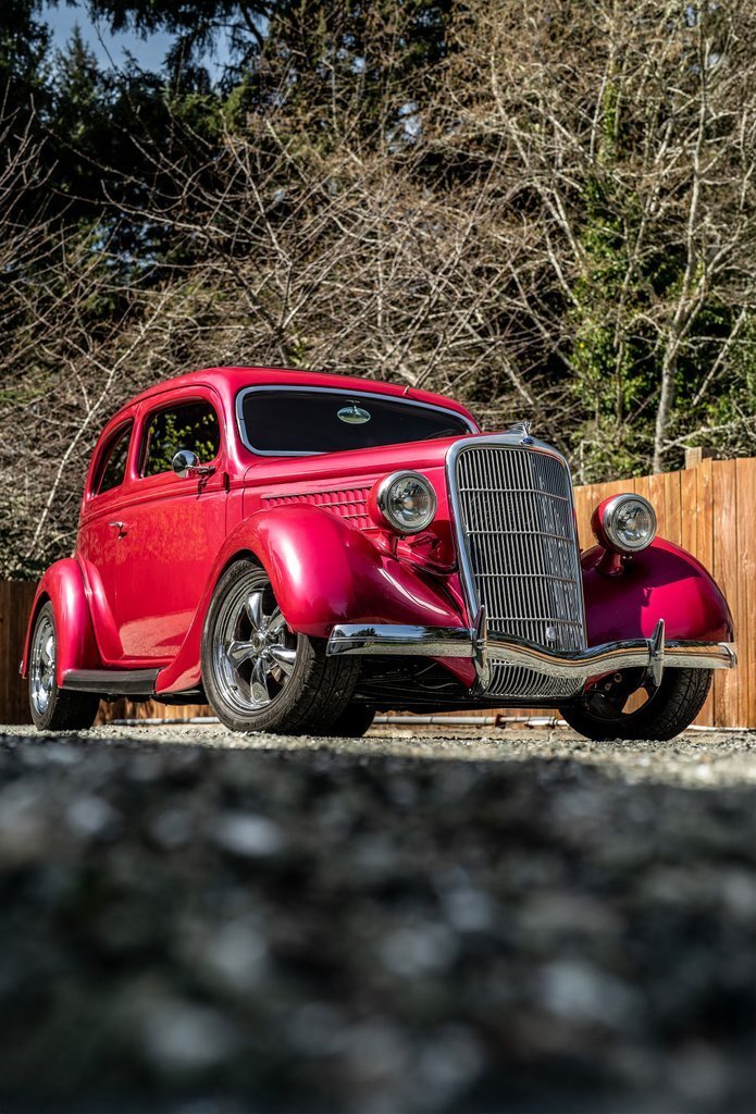 Coupe in Glendale, United States 3 - 15733063