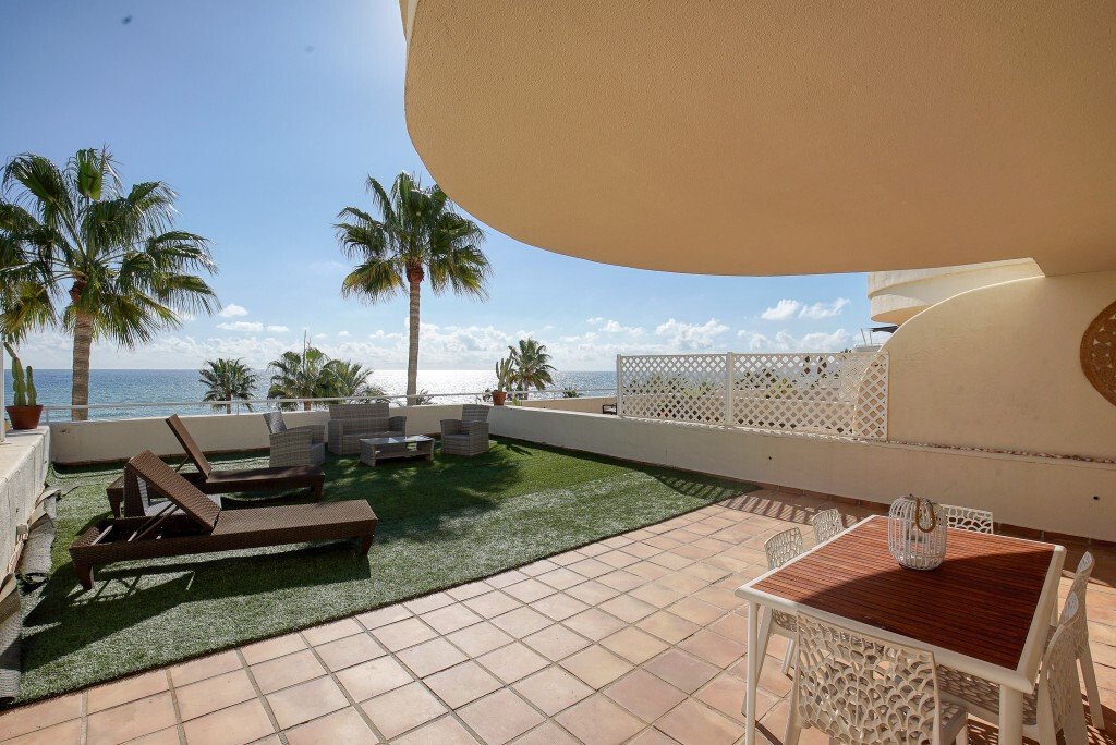 Apartment in Estepona, Andalusia, Spain 3 - 14989006