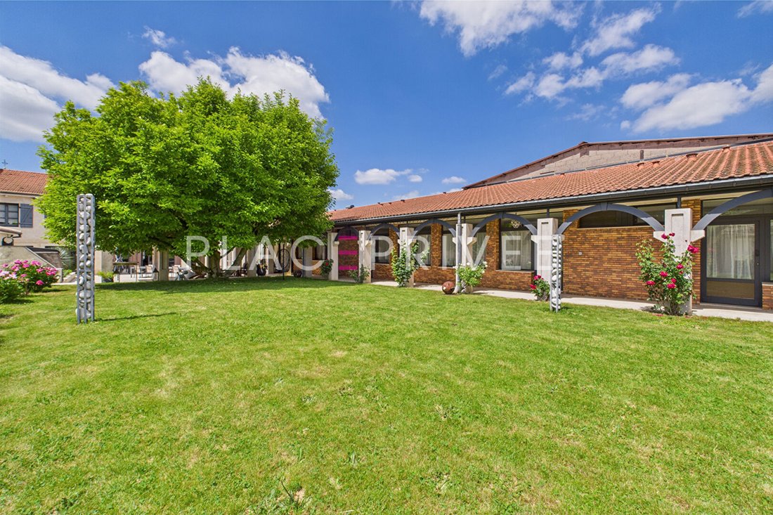 Villa in Nancy, Grand Est, France 3 - 15733853