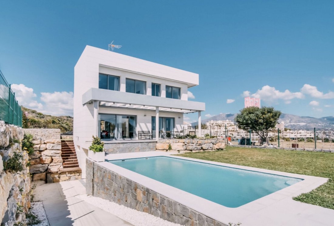 Villa in La Cala de Mijas, Mijas, Spain 3 - 15732148