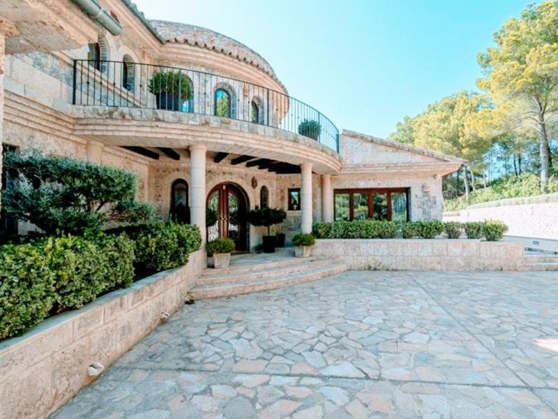 Villa in es Capdella, Calvia, Balearic Islands 2 - 15730613