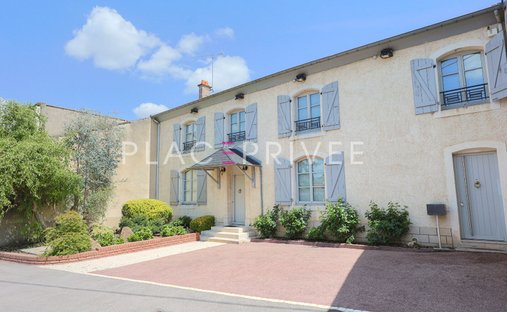 Villa in Nancy, Grand Est, France 1