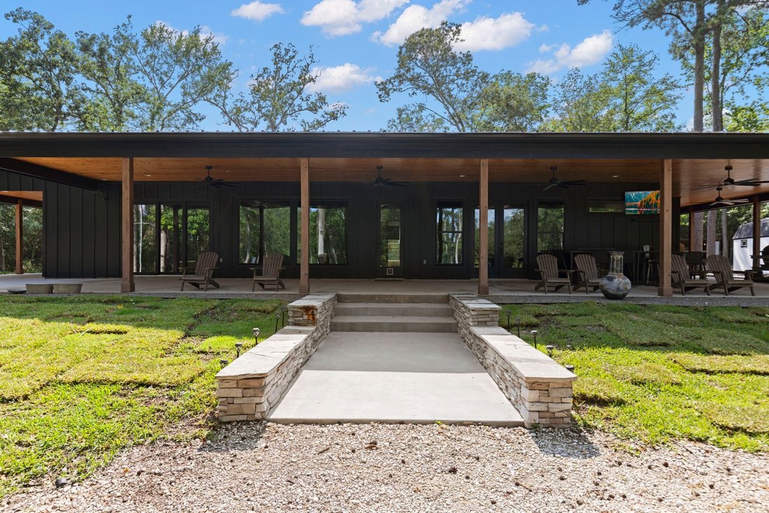 House in Willis, Texas, United States 1 - 15733298
