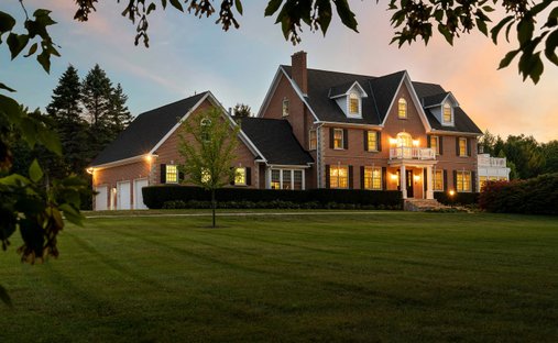House in Collingwood, Ontario, Canada 1