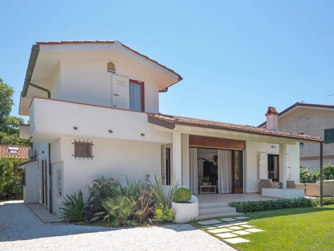 Villa in Focette, Pietrasanta, Italy 1 - 15151599