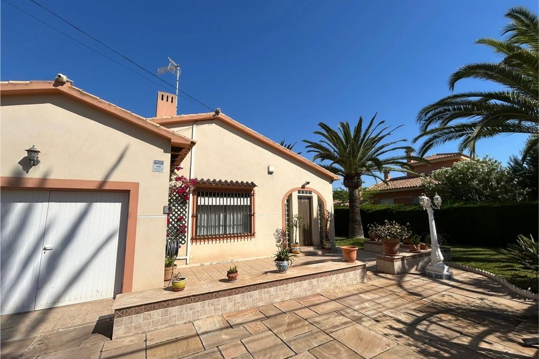 Villa in Cabo Roig, Orihuela, Valencian Community 4 - 15730591