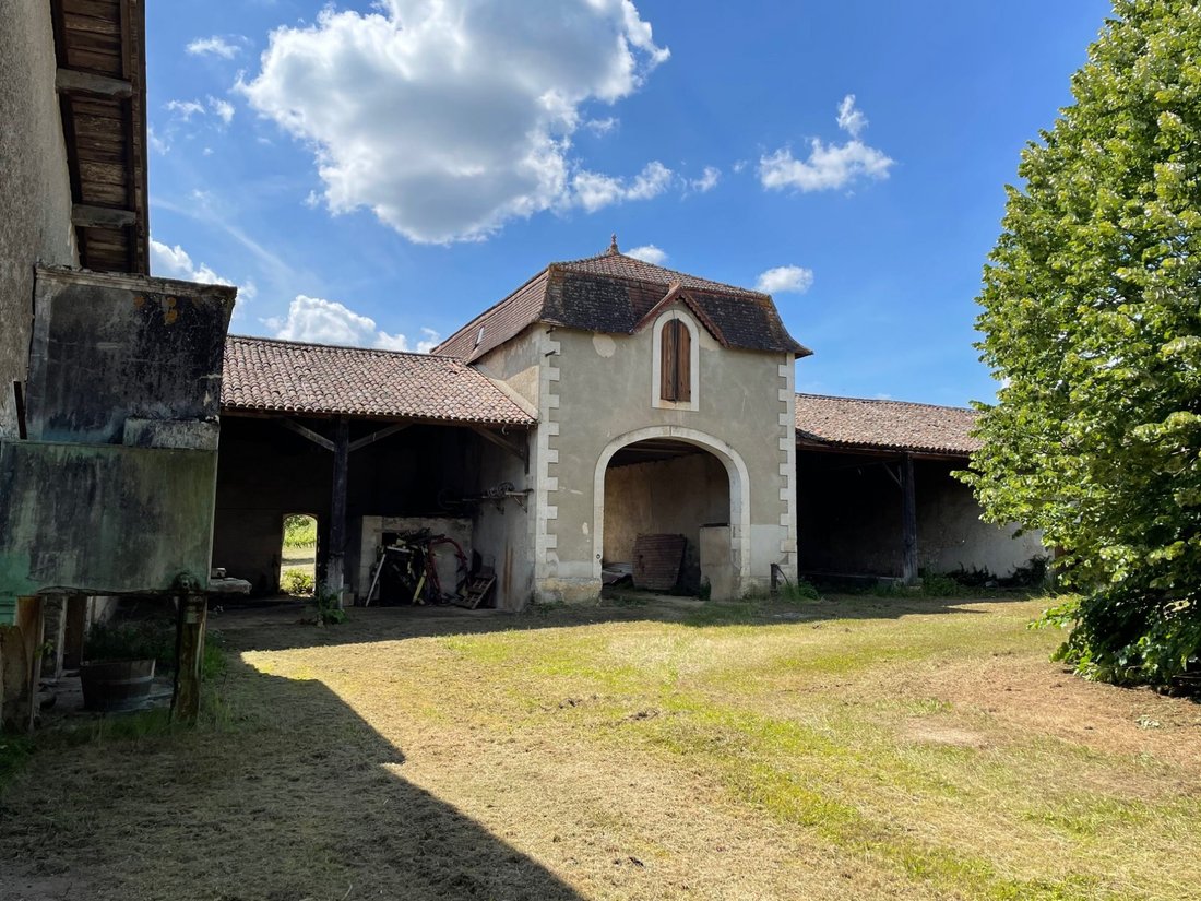 House in Pessac-sur-Dordogne, Nouvelle-Aquitaine, France 3 - 15733632
