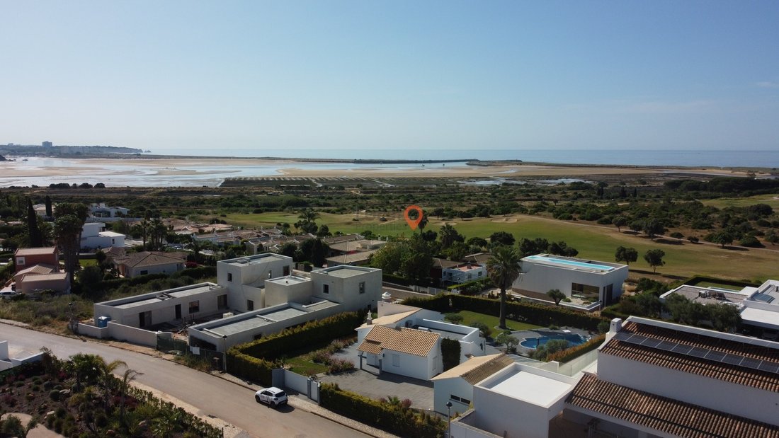 Villa in Odiaxere, Algarve, Portugal 1 - 15729277