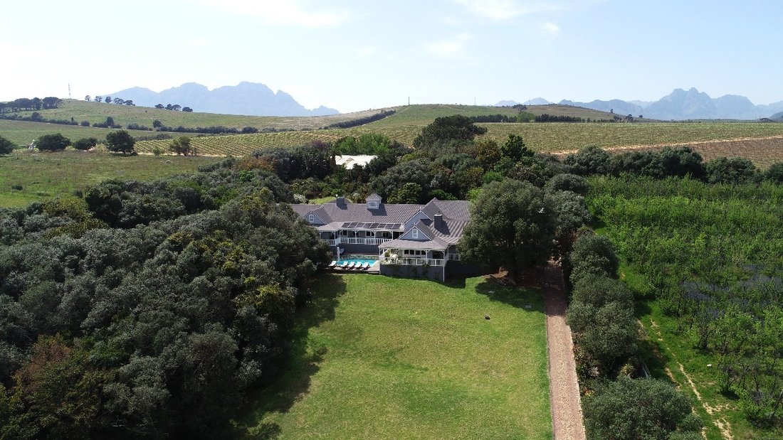 Estate in Stellenbosch, Western Cape, South Africa 1 - 15730962