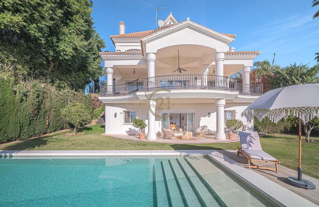 Villa in Nueva Andalucia, Marbella, Spain 3 - 13823118