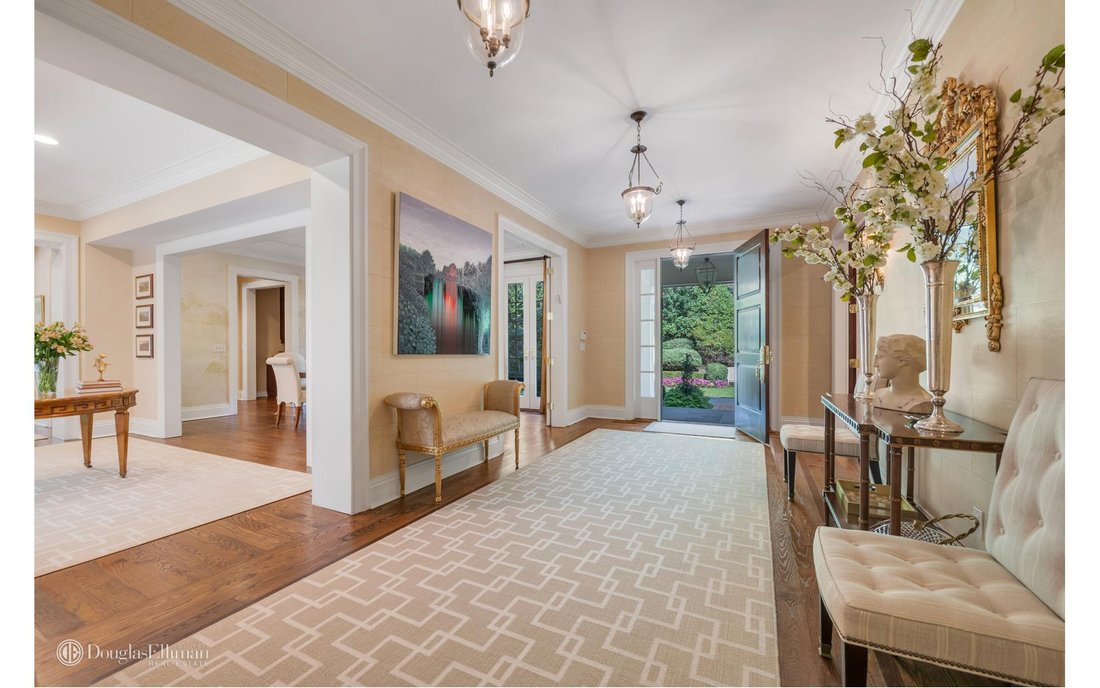 House in Port Washington, New York, United States 3 - 15667776