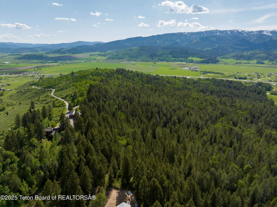 Land in Alpine, Wyoming, United States 4 - 15730834
