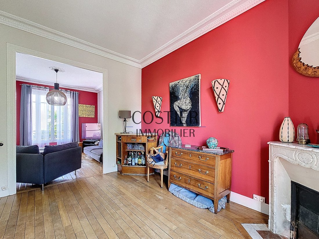 House in Chennevieres-sur-Marne, Ile-de-France, France 4 - 15733543