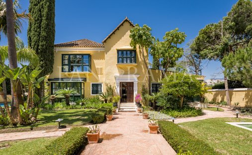 Villa in Marbella, Andalusia, Spain 1