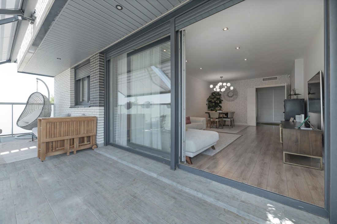 Appartamento a Boadilla del Monte, Madrid, Spagna 2 - 15733458