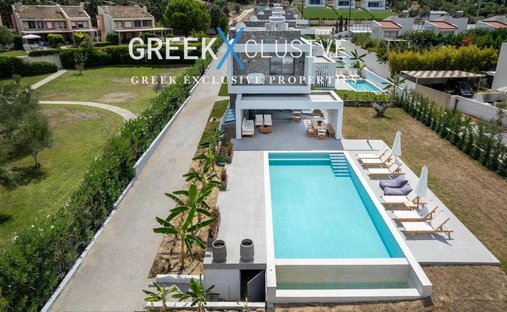 Villa in Nea Propontida, Macedonia and Thrace, Greece 1