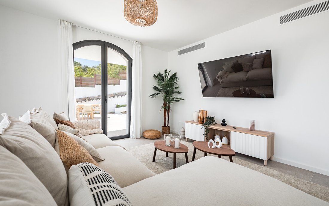 Villa in El Madroñal, Benahavis, Spain 3 - 15734458