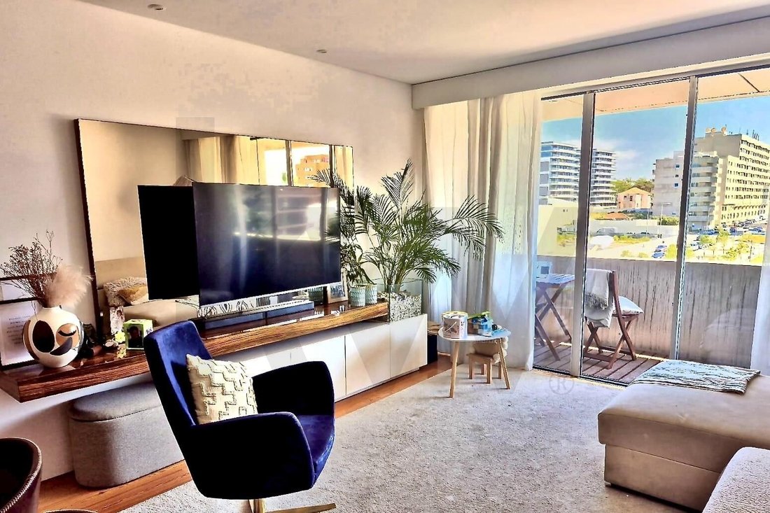 Apartment in Matosinhos e Leca da Palmeira, Porto District, Portugal 1 - 15734476