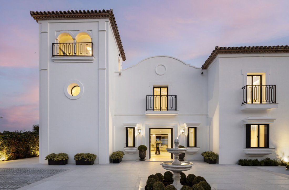 Villa in La Quinta, Benahavis, Andalusia 2 - 15734632