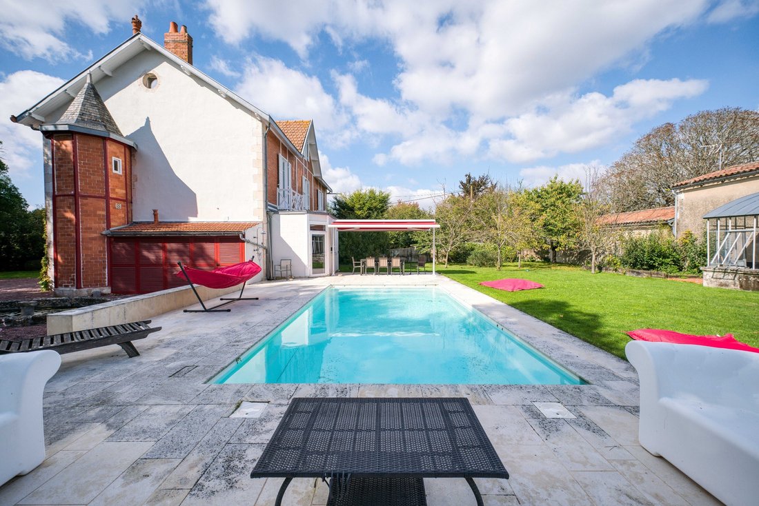 House in Centre Ville, La Rochelle, France 3 - 14789270