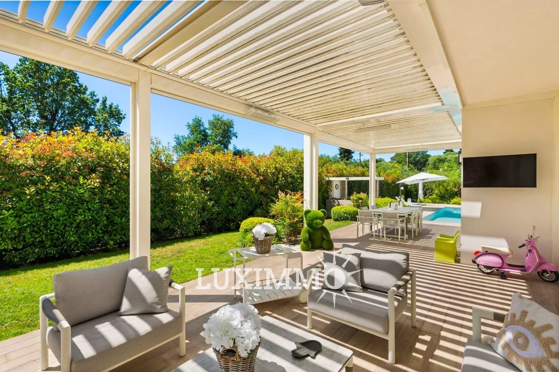 Villa in Mougins, Provence-Alpes-Côte d'Azur, Frankreich 2 - 15735368