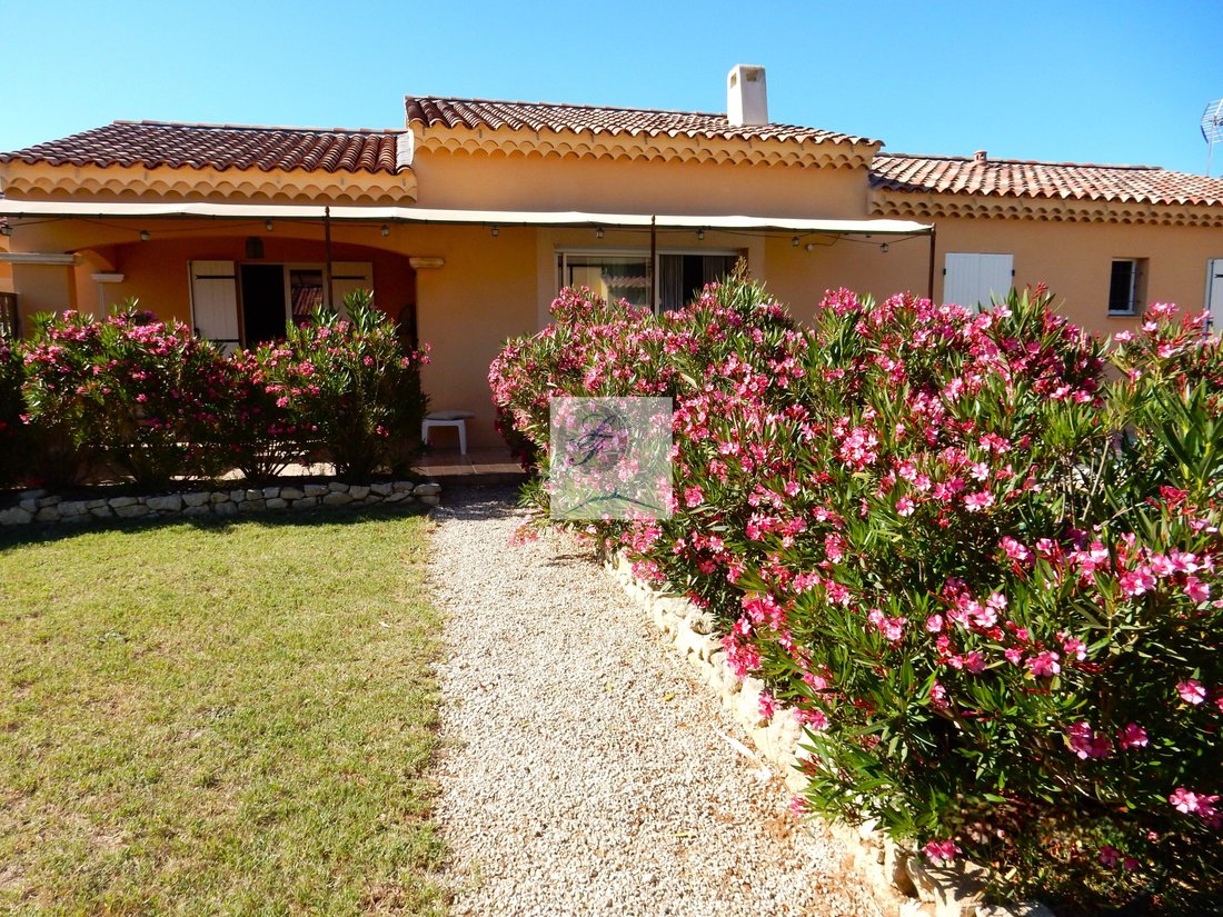 Villa in Bédoin, Provence-Alpes-Côte d'Azur, France 1 - 15735835