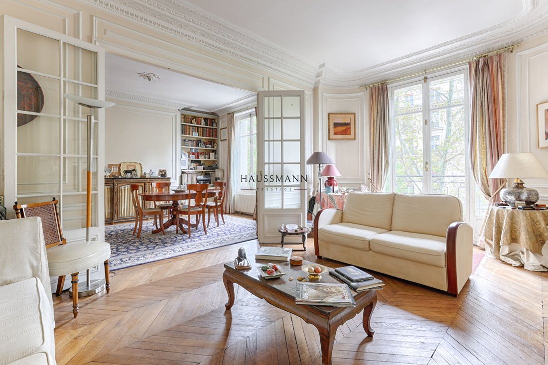 Apartment in Saint Placide, Paris 6e Arrondissement, Paris 1 - 15735419