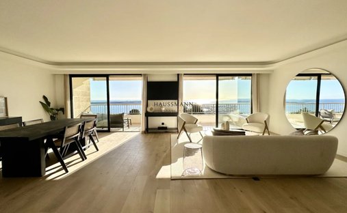 Apartment in Crannes-en-Champagne, Pays de la Loire, France 1