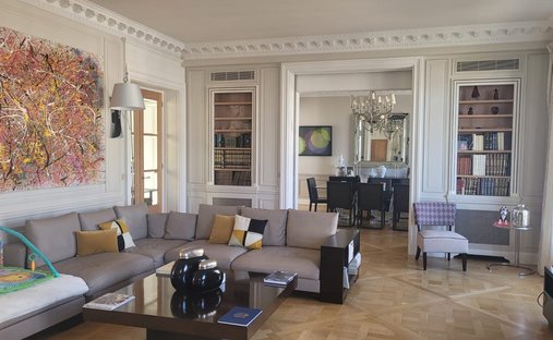 Apartment in Charles Laffitte, Neuilly-sur-Seine, France 1
